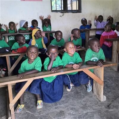 students-classroom-pineapple-project-uganda